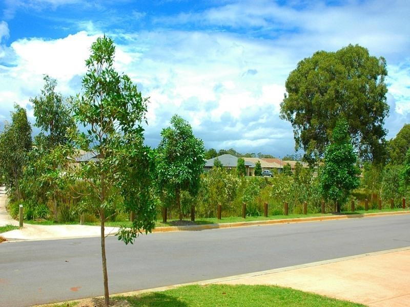 14 Gloria Pde, Redland Bay QLD 4165