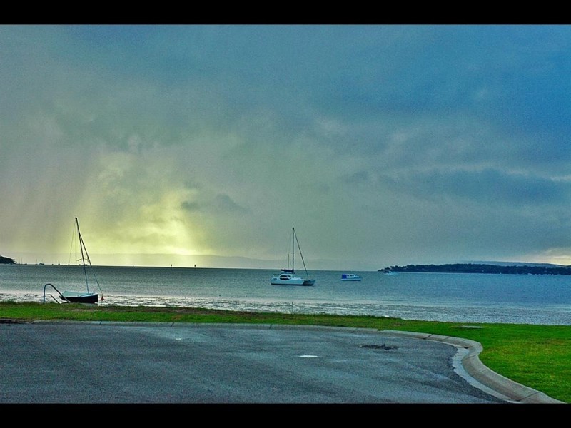 5 Pelican ST, Victoria Point QLD 4165