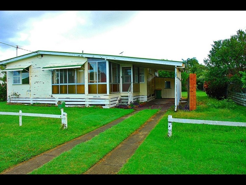 5 Pelican ST, Victoria Point QLD 4165