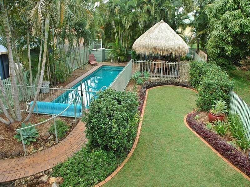 16 Mill ST, Redland Bay QLD 4165