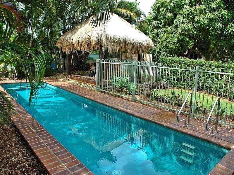 16 Mill ST, Redland Bay QLD 4165