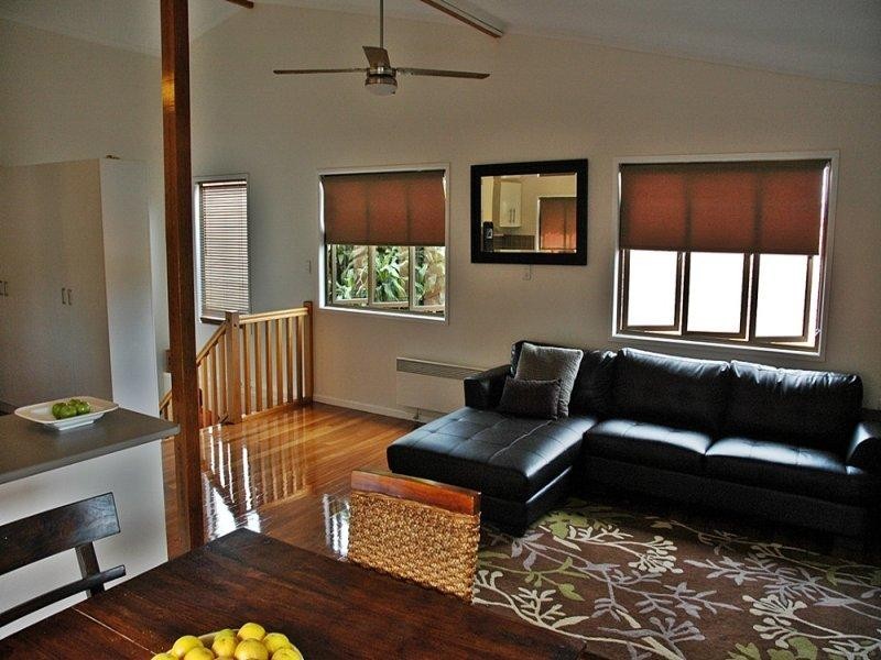 16 Mill ST, Redland Bay QLD 4165