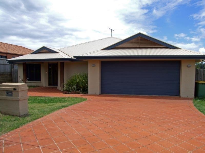 17 Attenborough CCT, Redland Bay QLD 4165
