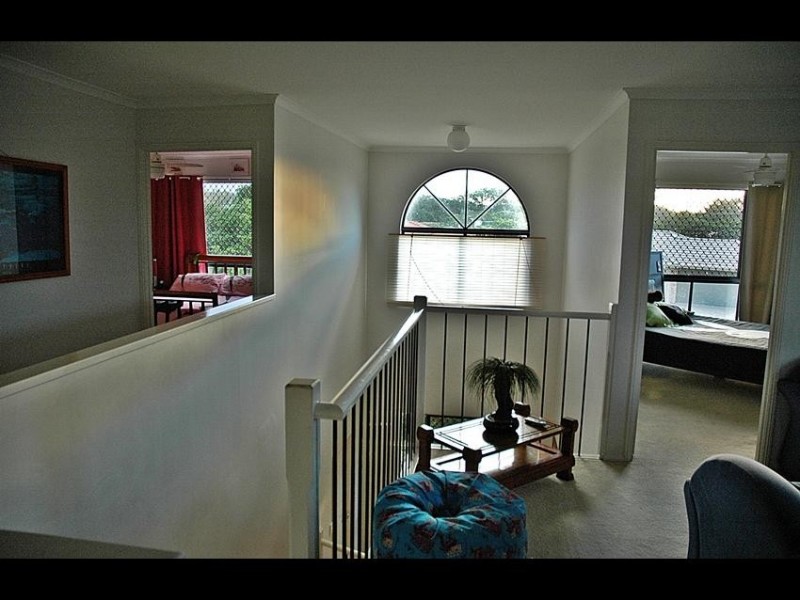 17 Kimbolton DR, Redland Bay QLD 4165