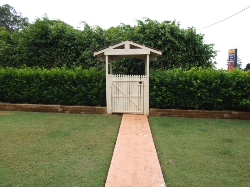 183 – 185 Broadwater Tce, Redland Bay QLD 4165