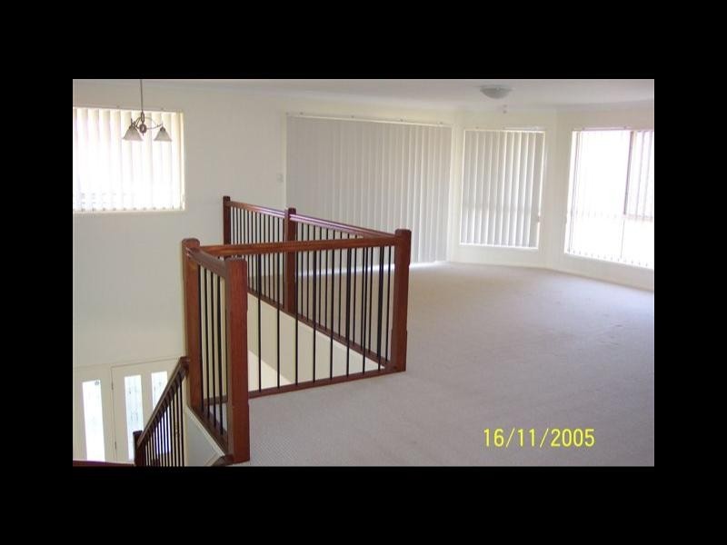 6 St Clair Court, Redland Bay QLD 4165