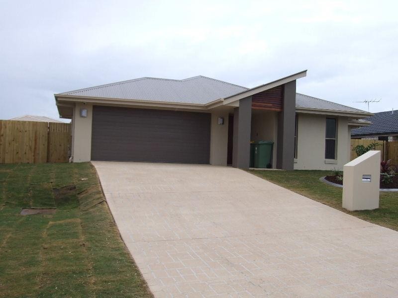 41 Sunningdale Drive, Redland Bay QLD 4165