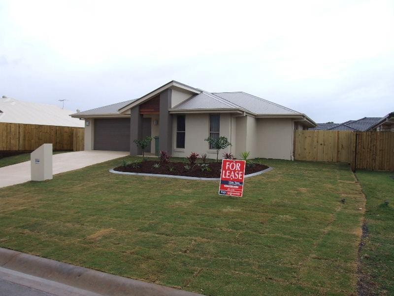 41 Sunningdale Drive, Redland Bay QLD 4165