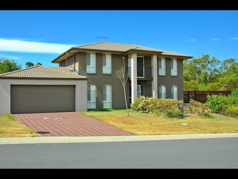 1  AQUA CR, Redland Bay QLD 4165