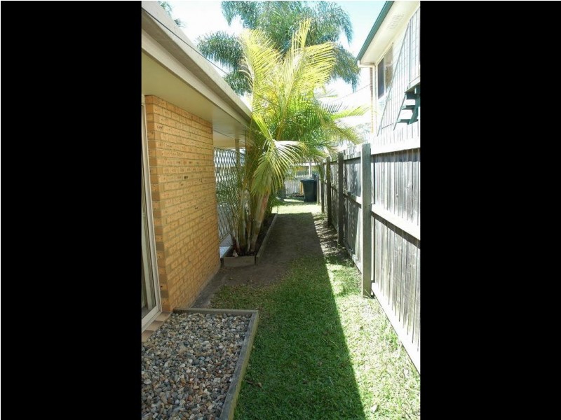 32 Rusbrook Street, Redland Bay QLD 4165