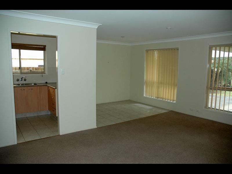 32 Rusbrook Street, Redland Bay QLD 4165