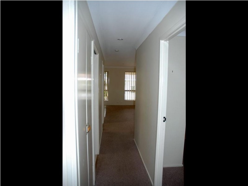 32 Rusbrook Street, Redland Bay QLD 4165
