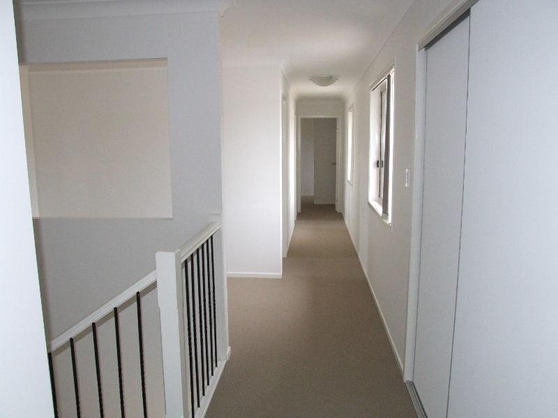 7 Indigo Street, Redland Bay QLD 4165
