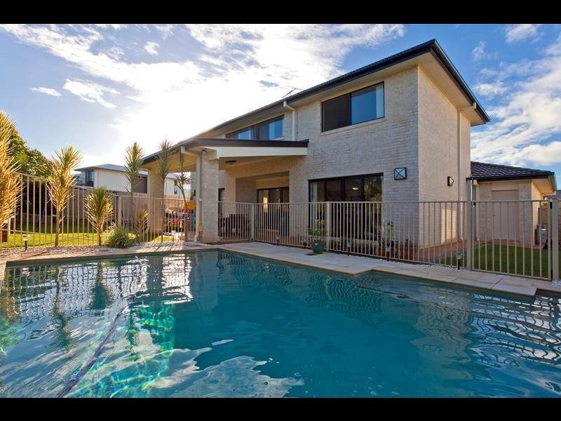 20 Bedarra St, Redland Bay QLD 4165