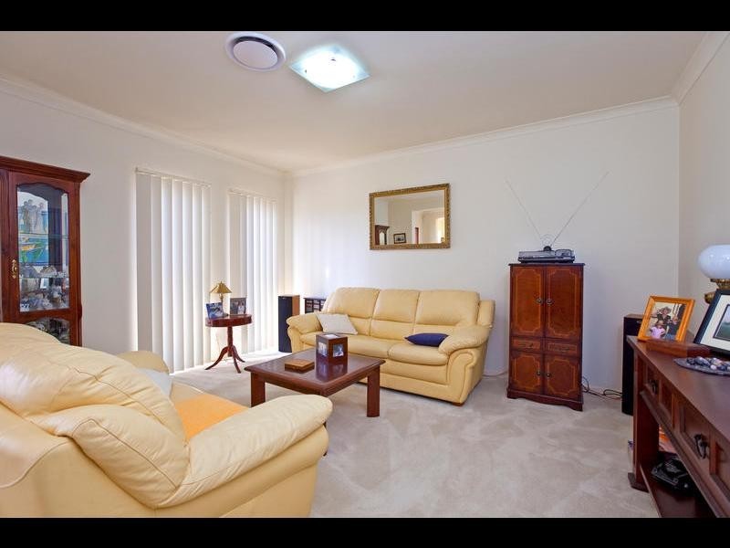 20 Bedarra St, Redland Bay QLD 4165