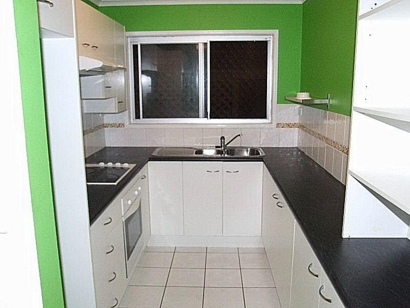 17 Marine Street, Redland Bay QLD 4165
