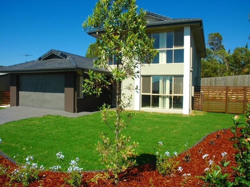 27 Aqua Crescent, Redland Bay QLD 4165