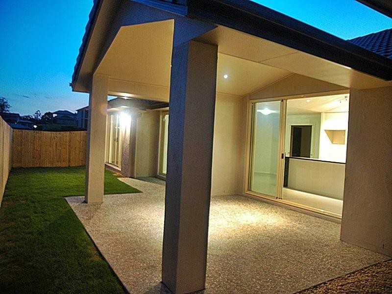 202 Pentecost Pl, Redland Bay QLD 4165