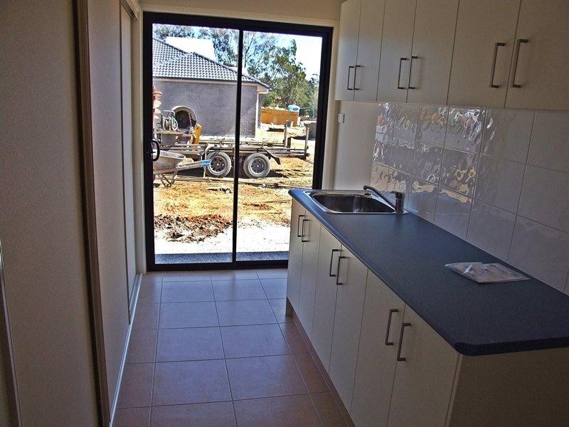 206 Pentecost Pl, Redland Bay QLD 4165