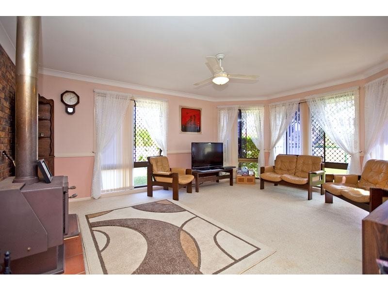 22 Oak ST, Victoria Point QLD 4165