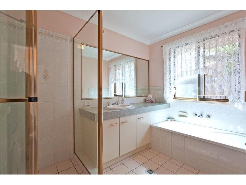 22 Oak ST, Victoria Point QLD 4165