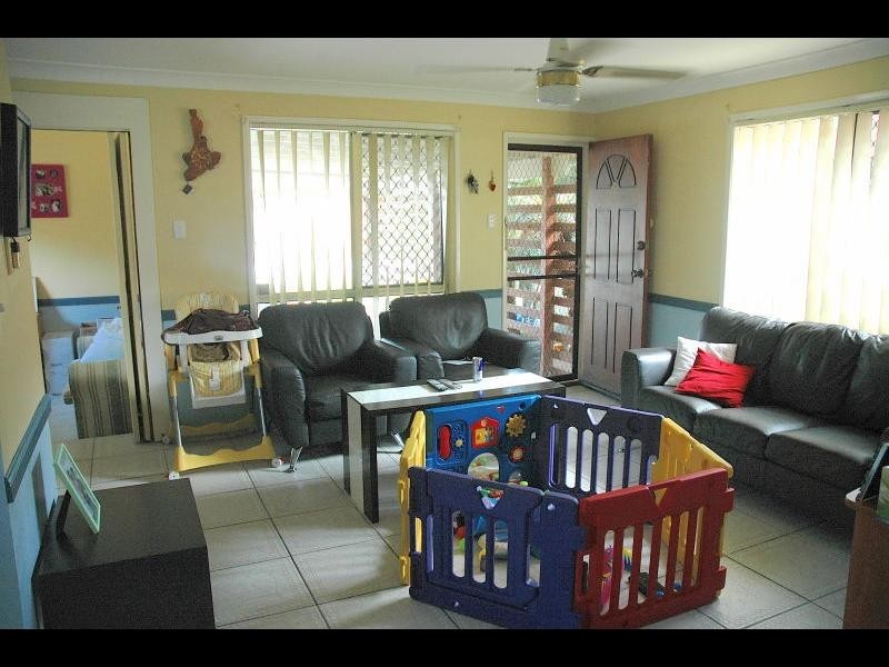 7 Michael Street, Redland Bay QLD 4165