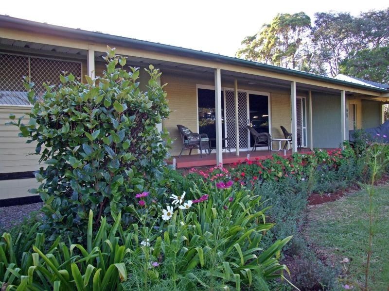 95 Hamilton Street, Redland Bay QLD 4165