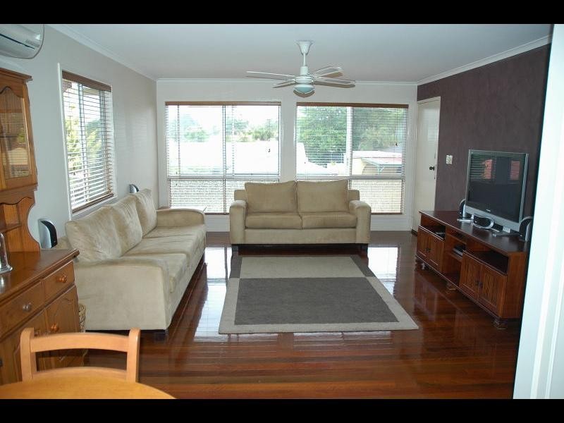 12 Gibson Street, Capalaba QLD 4157