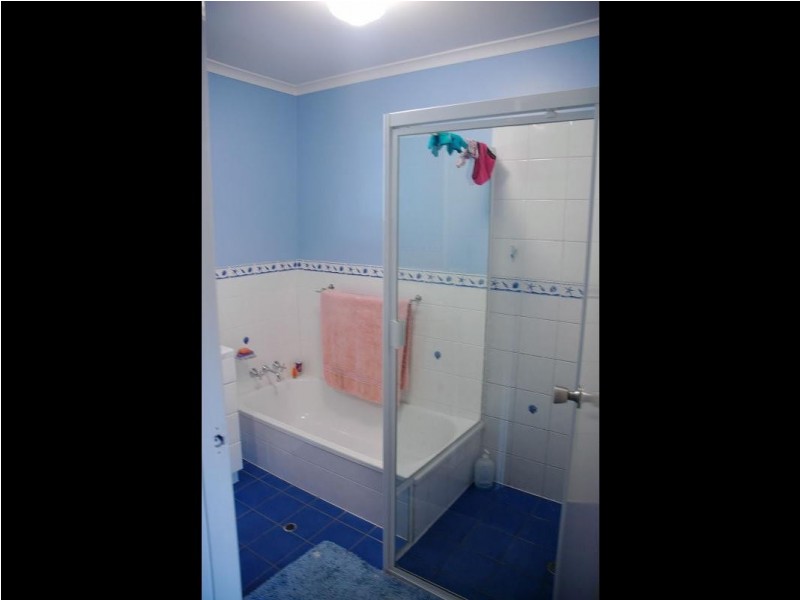 12 Gibson Street, Capalaba QLD 4157