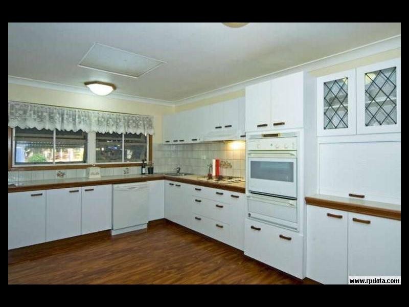 33 Dean Road, Alexandra Hills QLD 4161