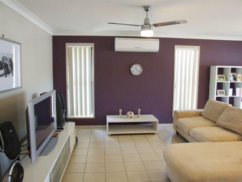 19 Caswell Crescent, Redland Bay QLD 4165