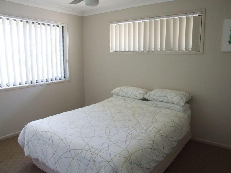 19 Caswell Crescent, Redland Bay QLD 4165