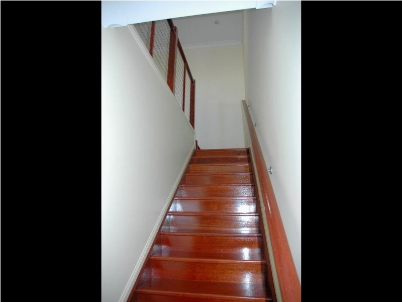 2/14 Irwin Place, Redland Bay QLD 4165