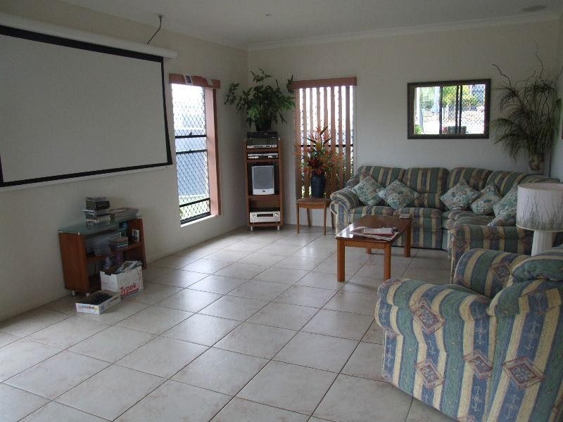 6 Saltwater Place, Redland Bay QLD 4165