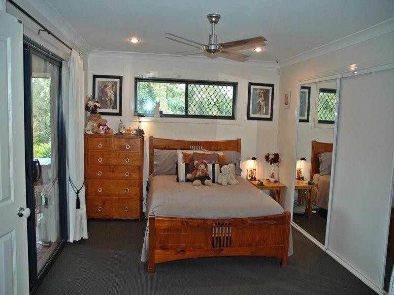 21 Keirnan Street, Redland Bay QLD 4165