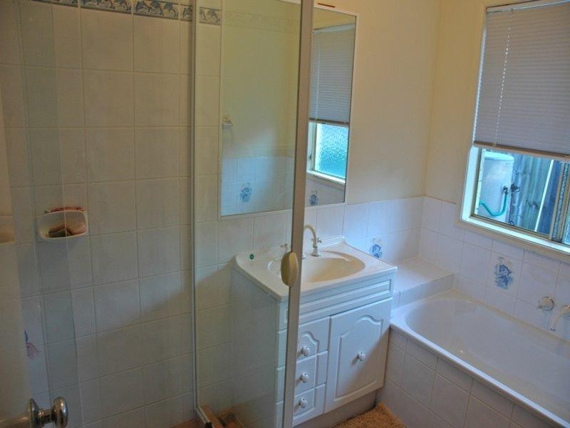 30 Ellen Circuit, Springfield Lakes QLD 4300