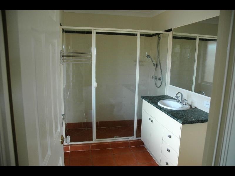 23 Lowe Circuit, Redland Bay QLD 4165