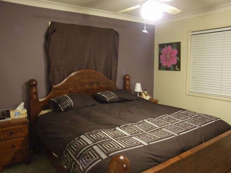 28 Serpentine Creek Rd, Redland Bay QLD 4165