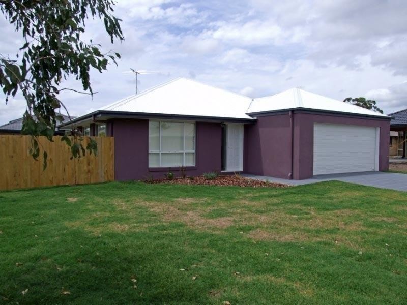 33 Easy Street, Loganholme QLD 4129