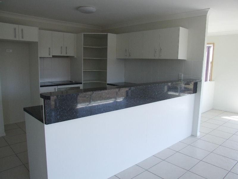 33 Easy Street, Loganholme QLD 4129