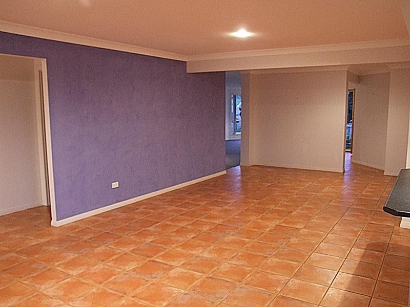 7 Keirnan Street, Redland Bay QLD 4165