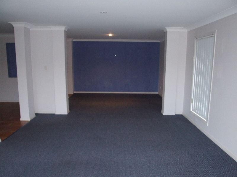 7 Keirnan Street, Redland Bay QLD 4165