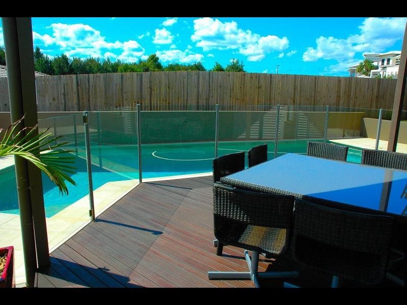 31 Bedarra Street, Redland Bay QLD 4165