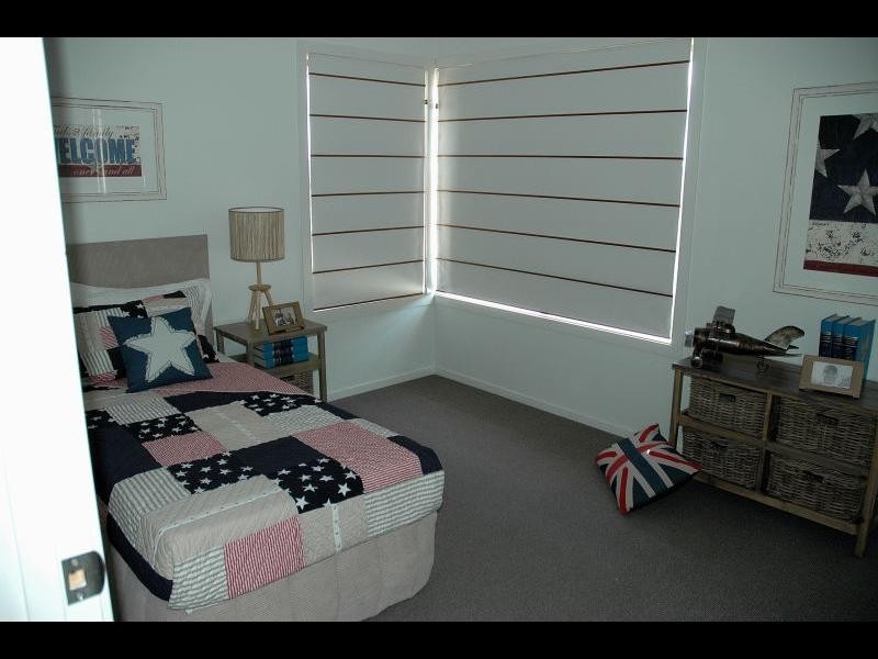 31 Bedarra Street, Redland Bay QLD 4165