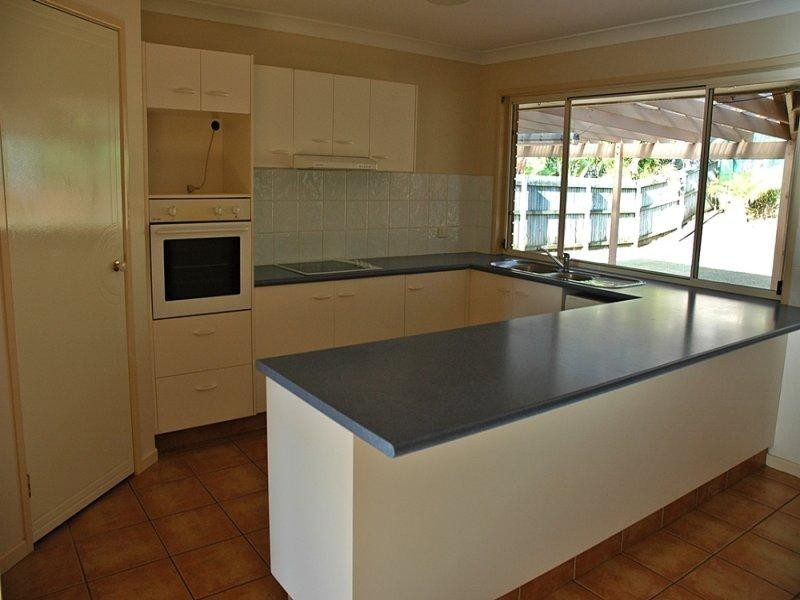 10 Westburn Court, Redland Bay QLD 4165