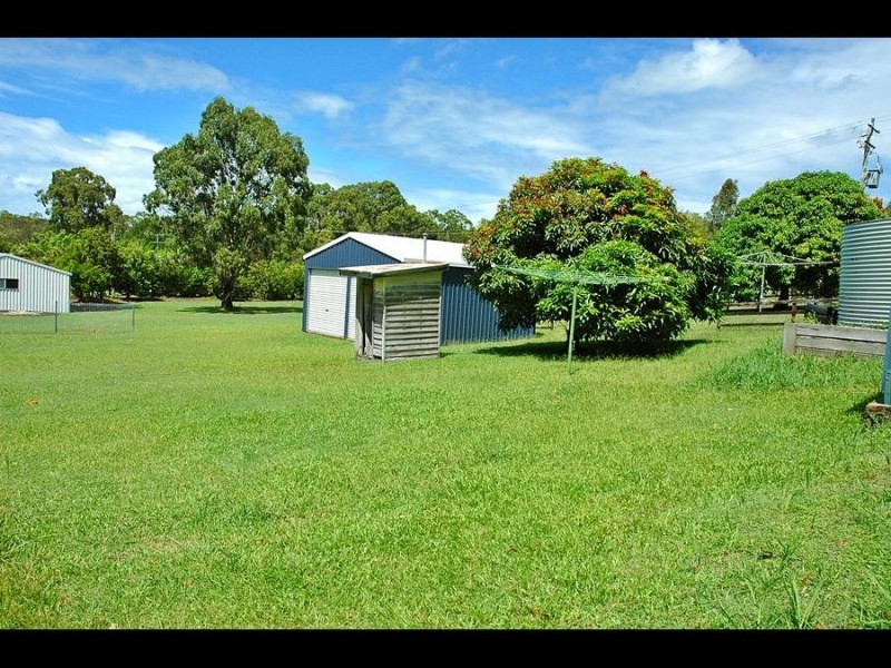 3 Albert ST, Redland Bay QLD 4165