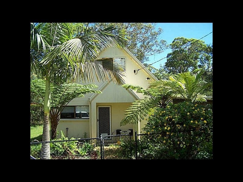 42 Cunningham Ave, Russell Island QLD 4184