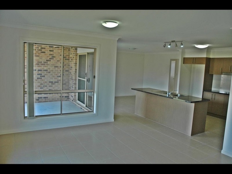 14 Lizard Place, Redland Bay QLD 4165