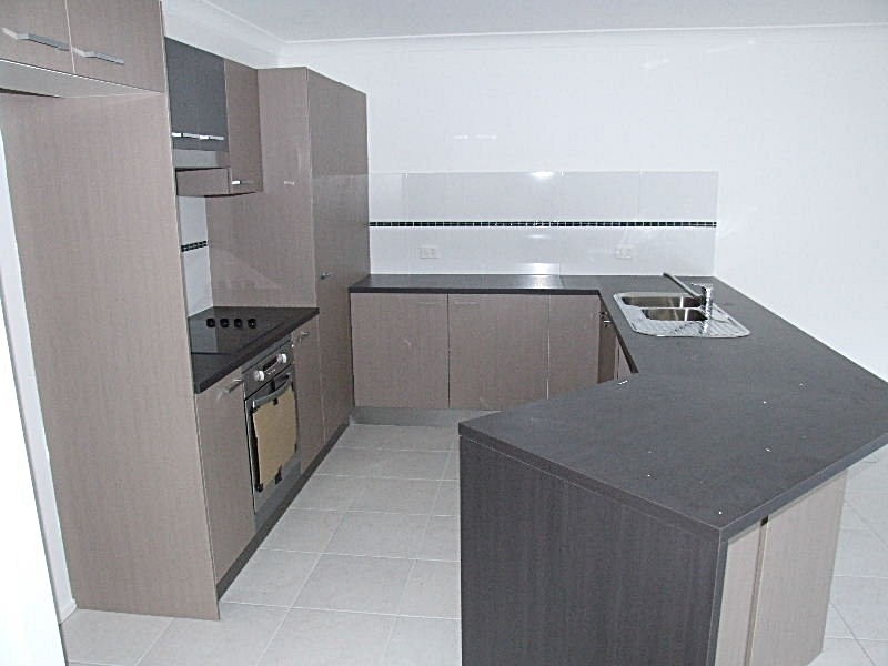 43 Aqua Crescent, Redland Bay QLD 4165