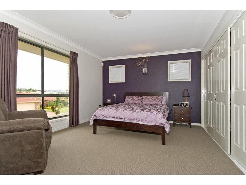 9 Nevis Court, Redland Bay QLD 4165